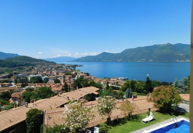 Appartamento a Luino - Cordelia 6 with lake view, balcony and pool Appartamento a Luino - Cordelia 6 with lake view, balcony and pool