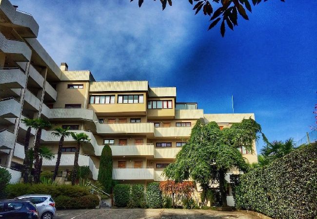Appartamento a Luino - Cordelia 6 with lake view, balcony and pool Appartamento a Luino - Cordelia 6 with lake view, balcony and pool