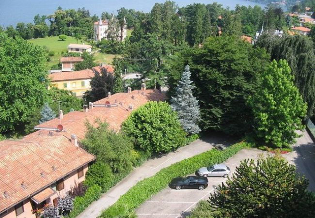 Appartamento a Luino - Cordelia 6 with lake view, balcony and pool Appartamento a Luino - Cordelia 6 with lake view, balcony and pool