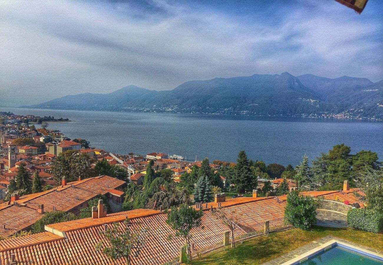 Appartamento a Luino - Cordelia 6 with lake view, balcony and pool