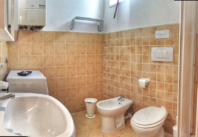 Appartamento a Verbania - Arancio Apartment in the centre of Verbania Intra Appartamento a Verbania - Arancio Apartment in the centre of Verbania Intra
