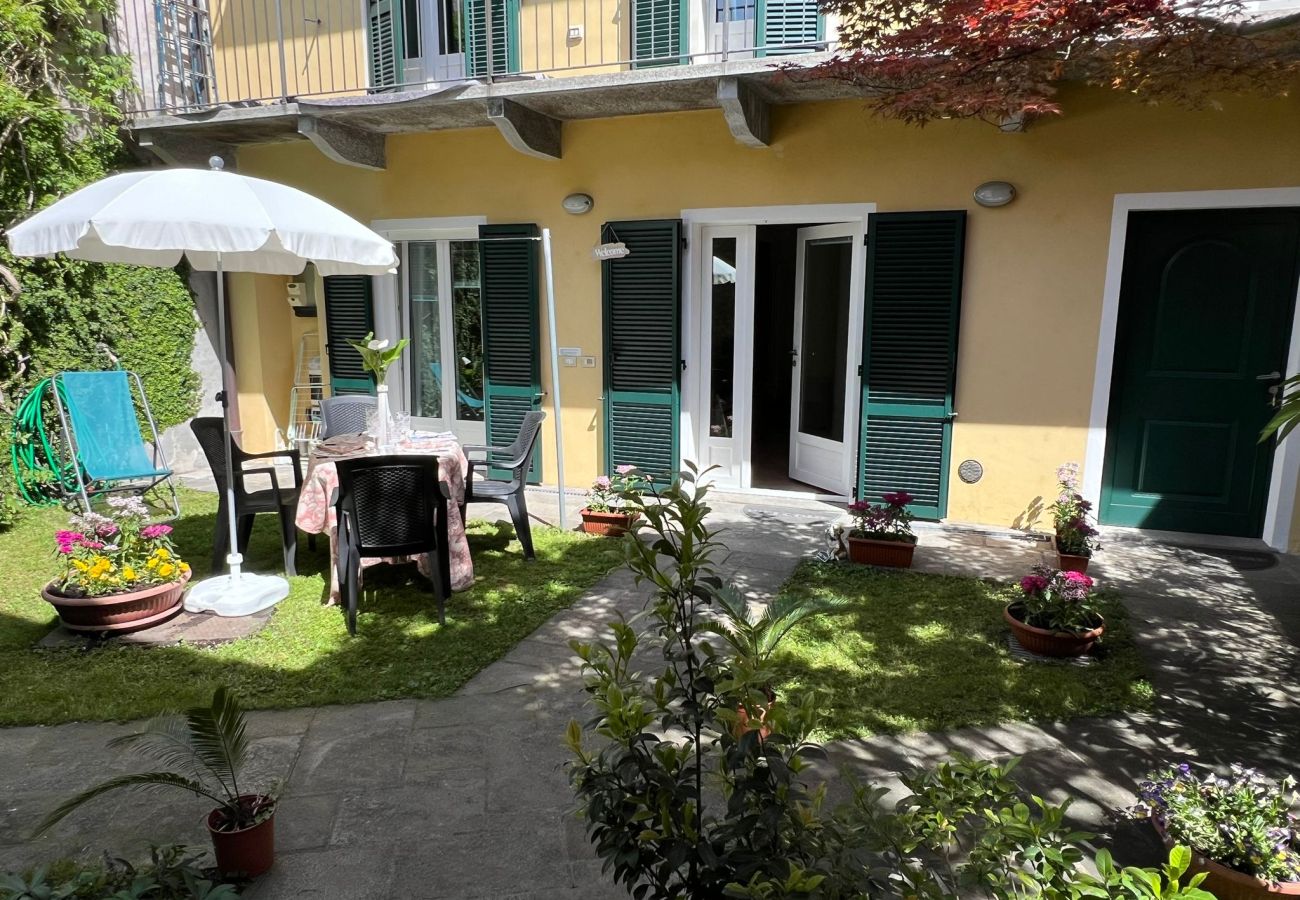 Appartamento a Verbania - Arancio Apartment in the centre of Verbania Intra