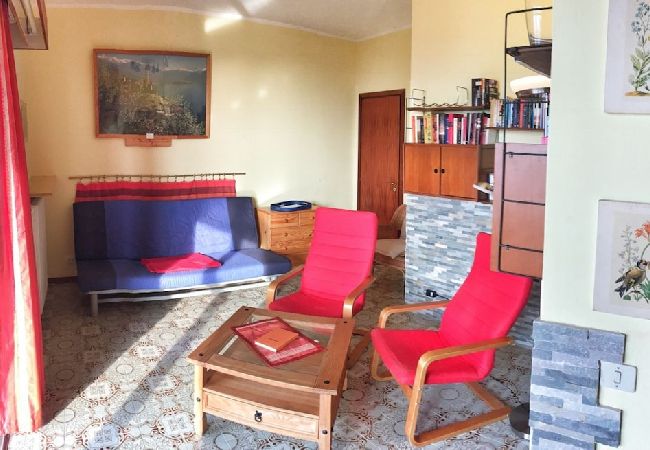 Appartamento a Brezzo di Bedero - Amarys 2 apartment in residence with lake view Appartamento a Brezzo di Bedero - Amarys 2 apartment in residence with lake view