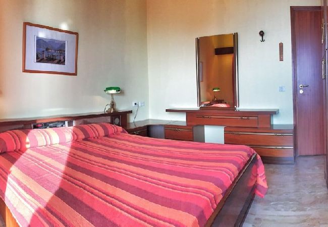 Appartamento a Brezzo di Bedero - Amarys 2 apartment in residence with lake view Appartamento a Brezzo di Bedero - Amarys 2 apartment in residence with lake view