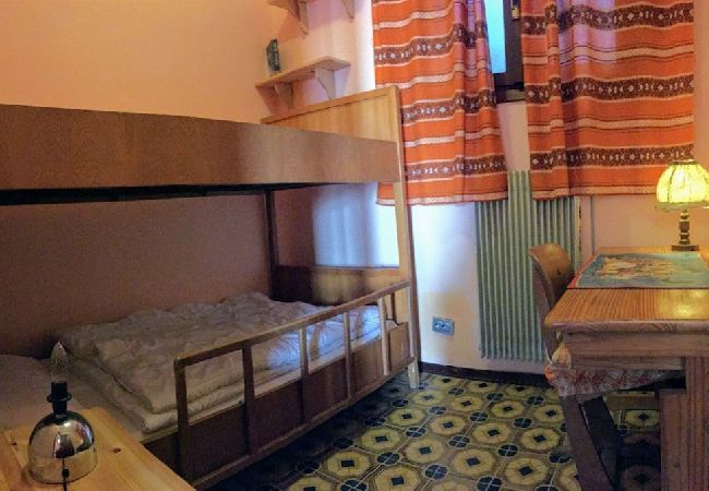 Appartamento a Brezzo di Bedero - Amarys 2 apartment in residence with lake view Appartamento a Brezzo di Bedero - Amarys 2 apartment in residence with lake view