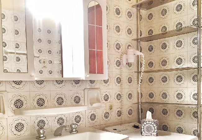 Appartamento a Brezzo di Bedero - Amarys 2 apartment in residence with lake view Appartamento a Brezzo di Bedero - Amarys 2 apartment in residence with lake view