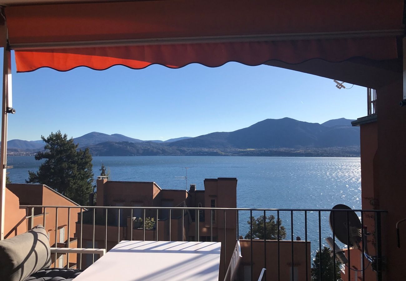 Appartamento a Oggebbio - Lavinia apartment in Oggebbio with lake view