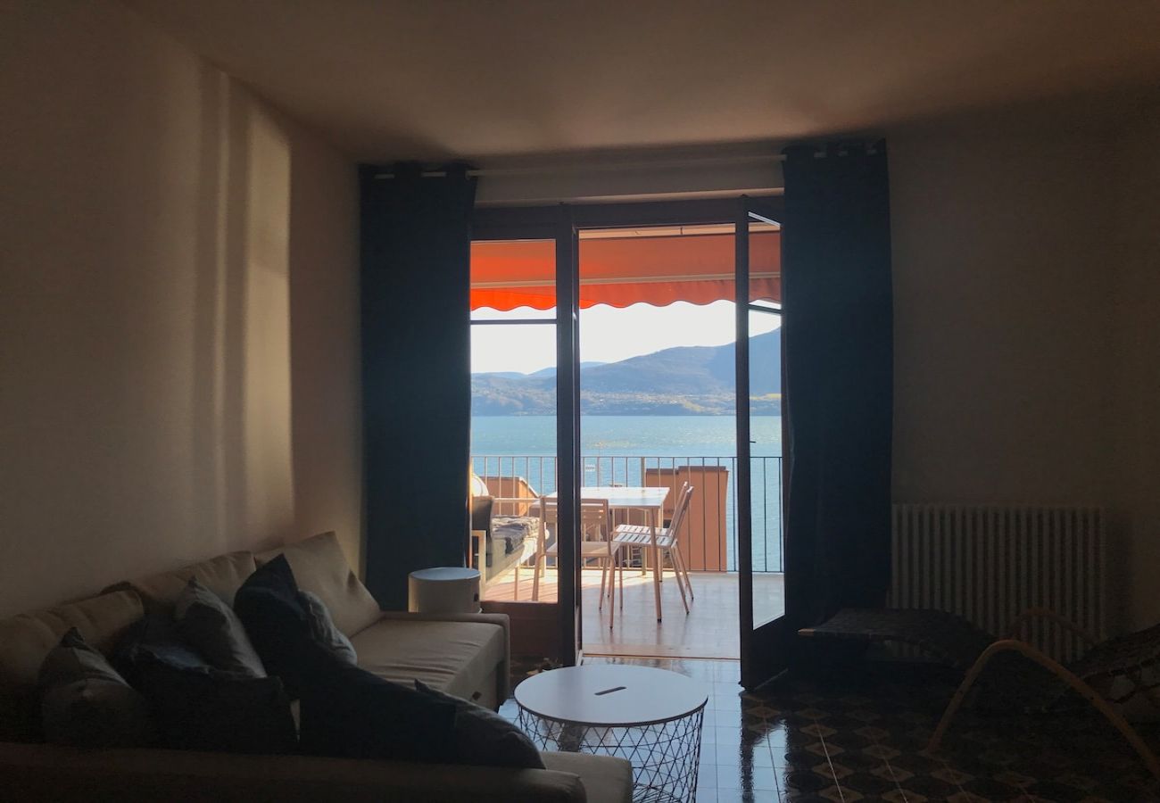 Appartamento a Oggebbio - Lavinia apartment in Oggebbio with lake view