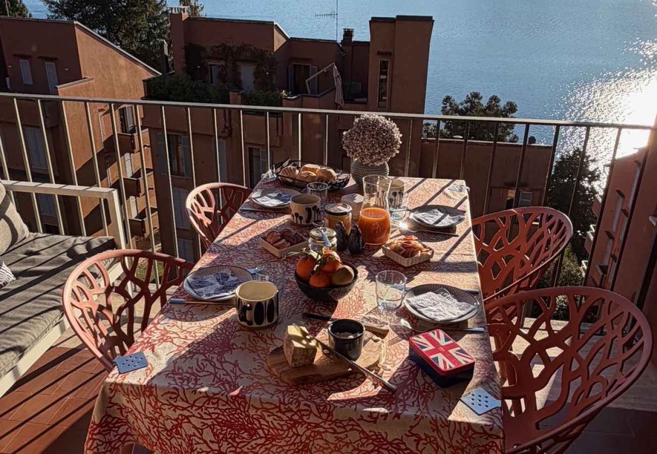 Appartamento a Oggebbio - Lavinia apartment in Oggebbio with lake view