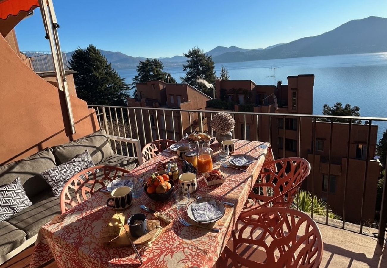 Appartamento a Oggebbio - Lavinia apartment in Oggebbio with lake view