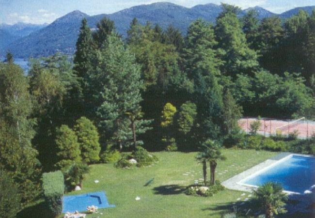 Appartamento a Germignaga - Eucalipto 2 lake view apt. in a residence Appartamento a Germignaga - Eucalipto 2 lake view apt. in a residence