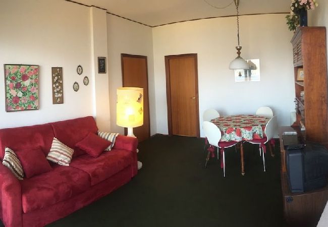 Appartamento a Germignaga - Eucalipto 2 lake view apt. in a residence Appartamento a Germignaga - Eucalipto 2 lake view apt. in a residence