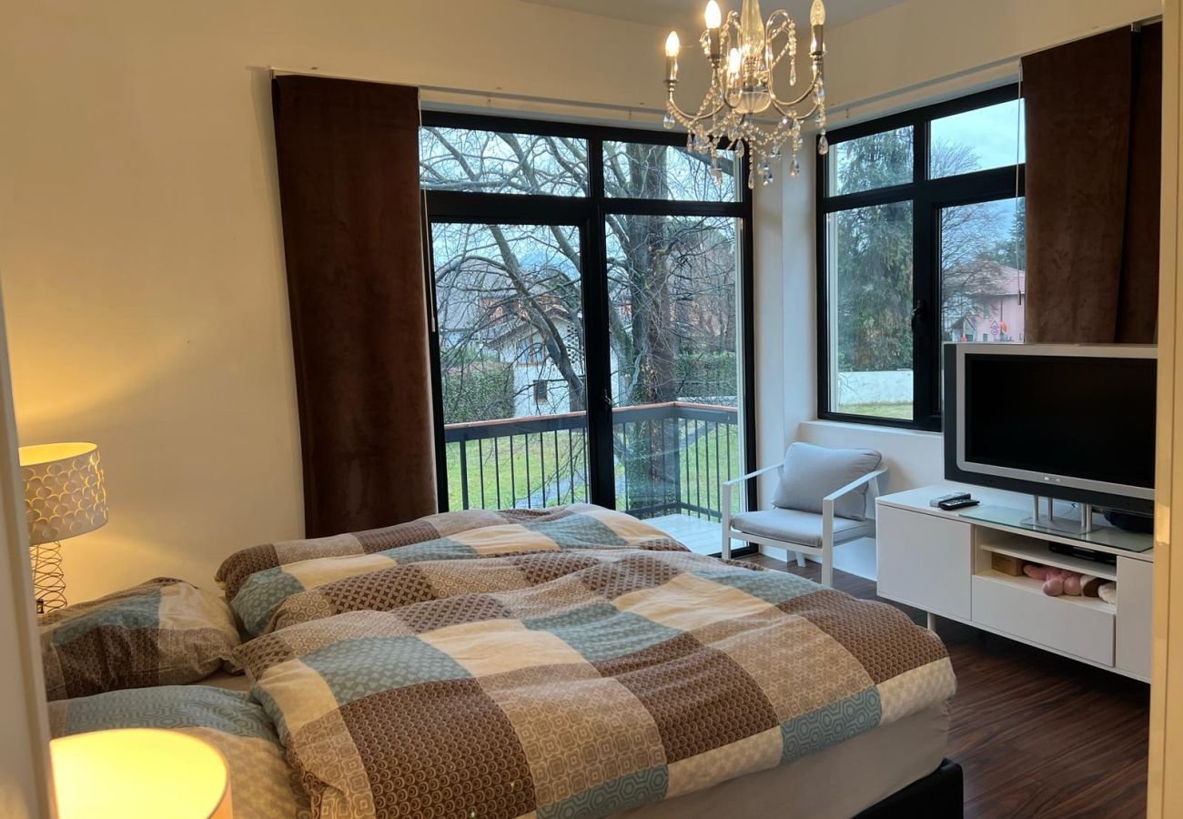 Villa a Lesa - Aurora Villa with pool in Lesa