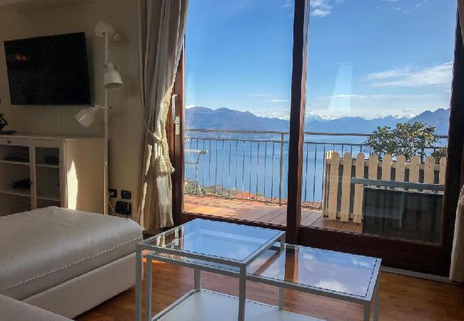 Appartamento a Magognino - Penthouse San Rocco luxury lake view apartment Appartamento a Magognino - Penthouse San Rocco luxury lake view apartment