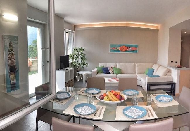 Appartamento a Mergozzo - Oleandro 1 apartment in Residence Villa Cerutti Appartamento a Mergozzo - Oleandro 1 apartment in Residence Villa Cerutti