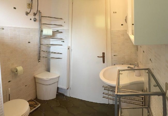 Appartamento a Maccagno con Pino e Veddasca - Pandora 1 lake view apt. in residence with pool Appartamento a Maccagno con Pino e Veddasca - Pandora 1 lake view apt. in residence with pool