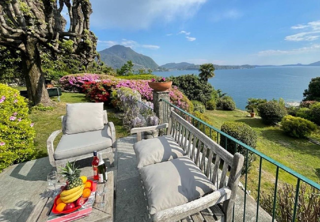 Villa a Verbania - Charming villa Il Motto with pool