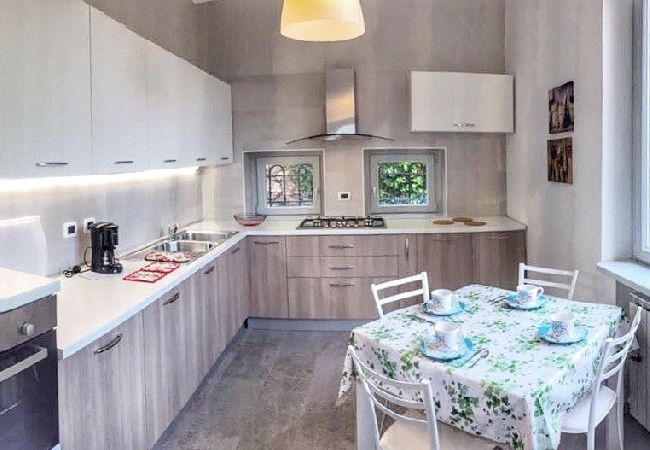 Appartamento a Mergozzo - Oleandro 2 apartment in Residence Villa Cerutti Appartamento a Mergozzo - Oleandro 2 apartment in Residence Villa Cerutti