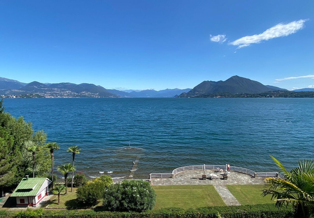 Appartamento a Stresa - Liberty apartment  with beach