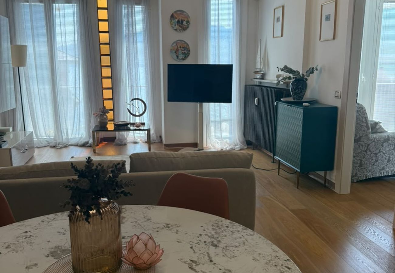 Appartamento a Oggebbio - Elizaveta apartment with lake view and terrace