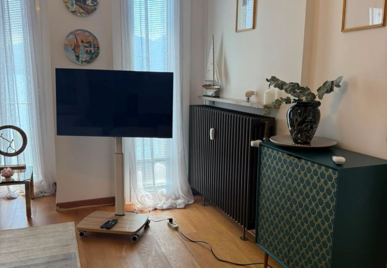 Appartamento a Oggebbio - Elizaveta apartment with lake view and terrace