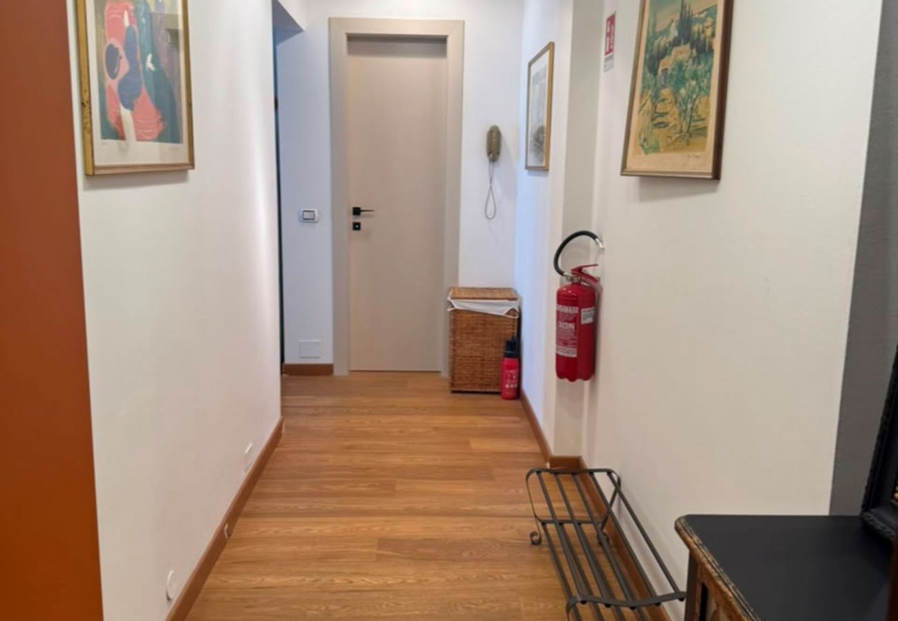 Appartamento a Oggebbio - Elizaveta apartment with lake view and terrace
