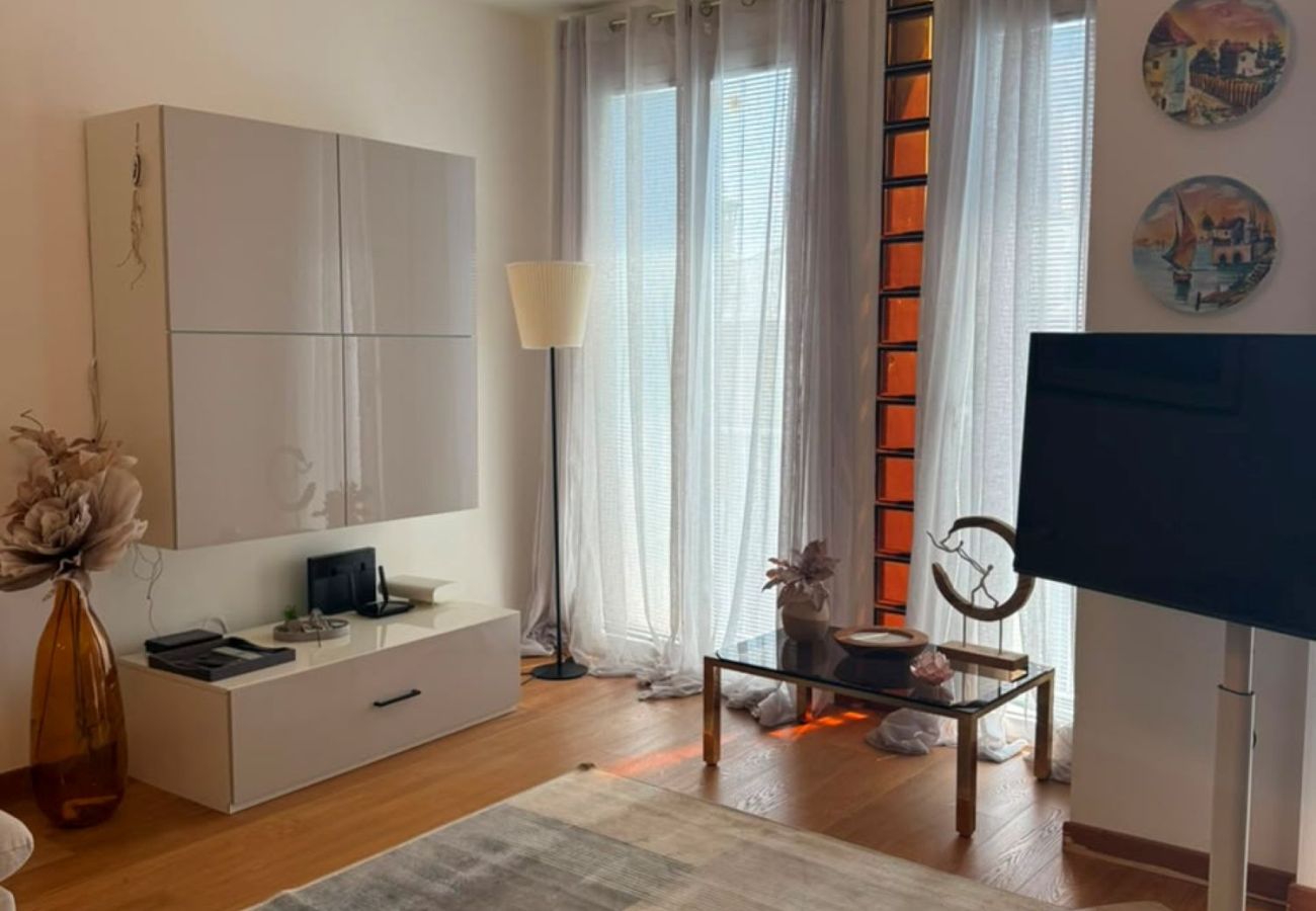 Appartamento a Oggebbio - Elizaveta apartment with lake view and terrace