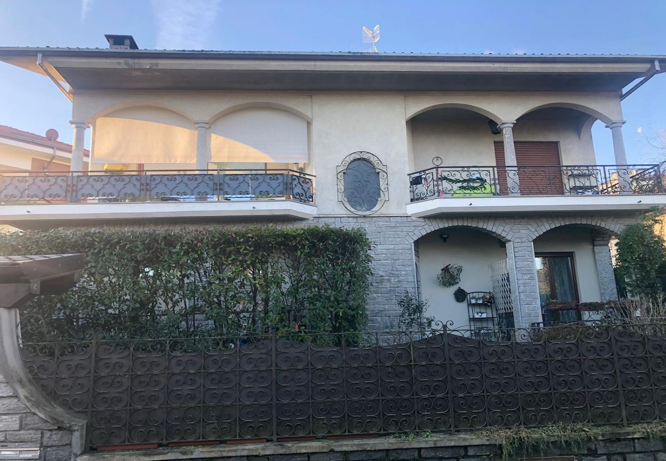 Appartamento a Stresa - SmartSuite apartment with terrace in Stresa