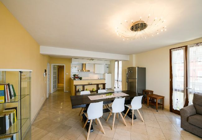 Appartamento a Verbania - Giulia apartment with lake view in Verbania Appartamento a Verbania - Giulia apartment with lake view in Verbania