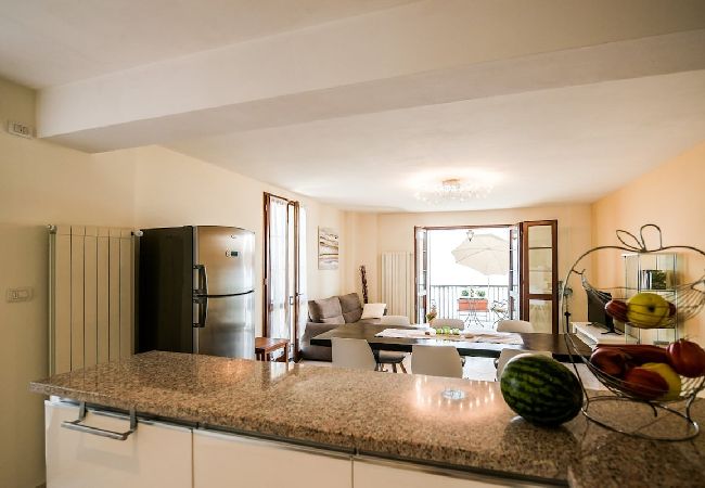 Appartamento a Verbania - Giulia apartment with lake view in Verbania Appartamento a Verbania - Giulia apartment with lake view in Verbania