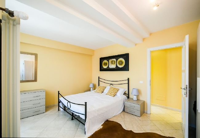 Appartamento a Verbania - Giulia apartment with lake view in Verbania Appartamento a Verbania - Giulia apartment with lake view in Verbania