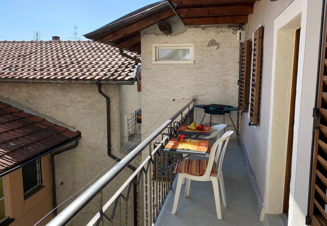 Appartamento a Cannobio - Marlene apartment with balcony in the center fo Ca