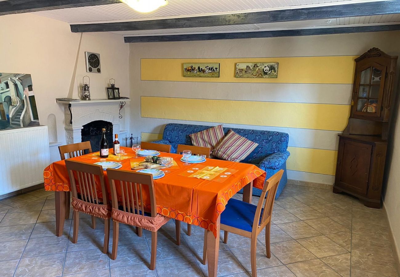 Appartamento a Cannobio - Marlene apartment with balcony in the center fo Ca