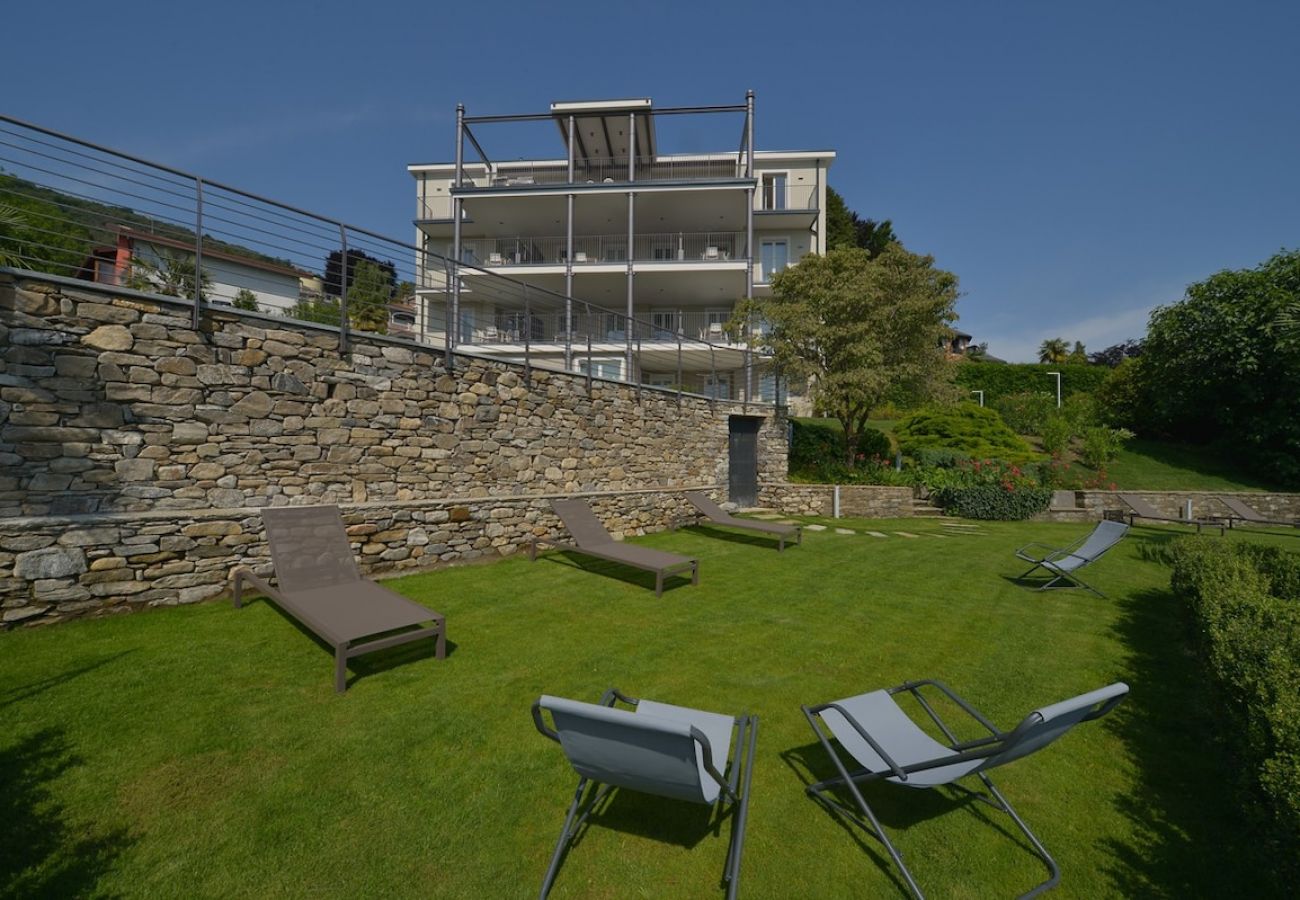 Appartamento a Baveno - The View-Sky: design apt. with terrace lake view