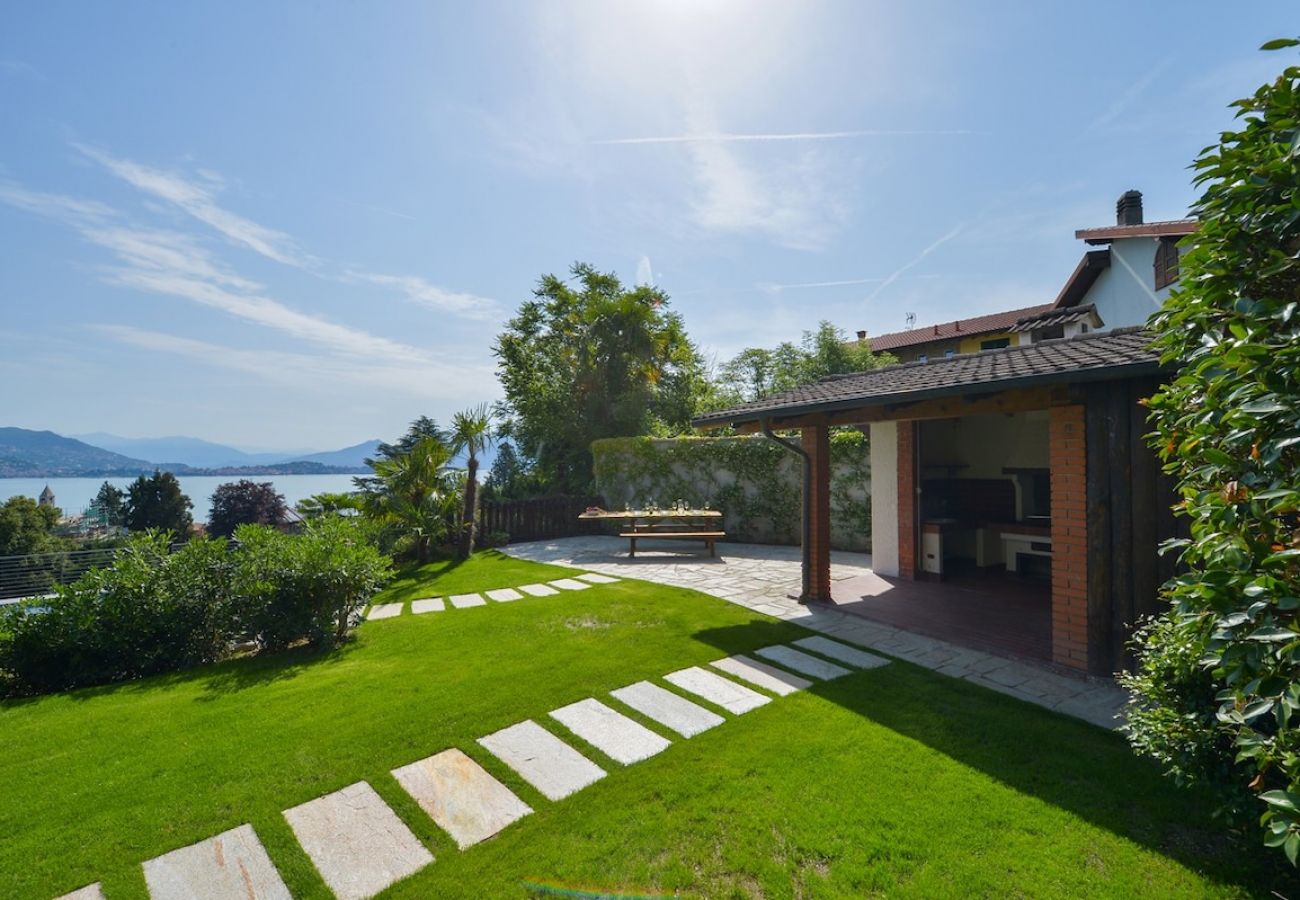 Appartamento a Baveno - The View-Sky: design apt. with terrace lake view