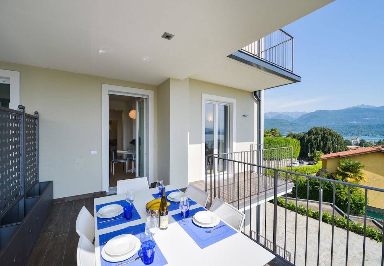 Appartamento a Baveno - The View-Sky: design apt. with terrace lake view