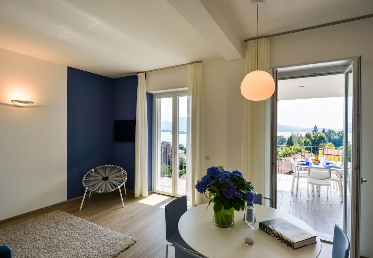 Appartamento a Baveno - The View-Sky: design apt. with terrace lake view