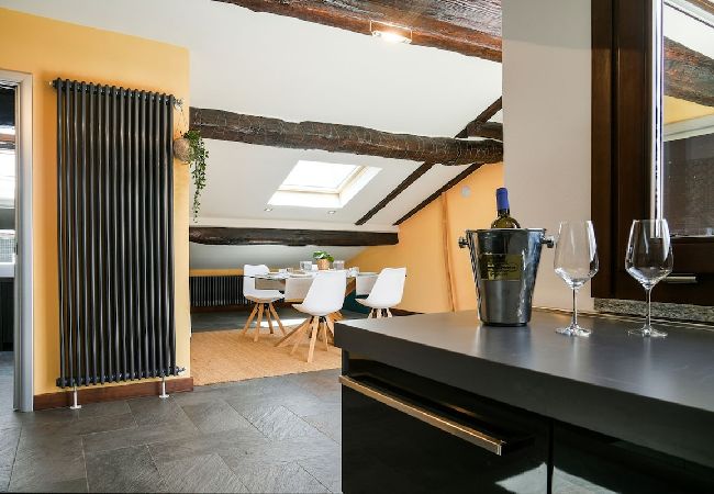Appartamento a Verbania - La Finestra sul lago luxurious apartment furnished Appartamento a Verbania - La Finestra sul lago luxurious apartment furnished