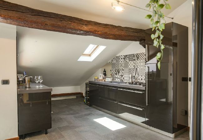 Appartamento a Verbania - La Finestra sul lago luxurious apartment furnished Appartamento a Verbania - La Finestra sul lago luxurious apartment furnished