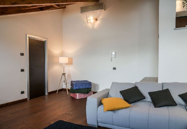 Appartamento a Verbania - La Finestra sul lago luxurious apartment furnished Appartamento a Verbania - La Finestra sul lago luxurious apartment furnished