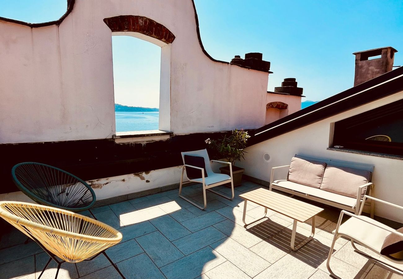 Appartamento a Verbania - La Finestra sul lago luxurious apartment furnished