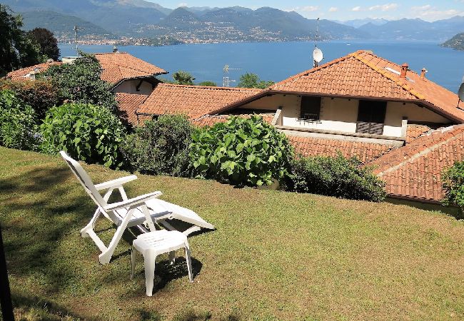  a Stresa - Thommy apartment in Stresa with  lake view