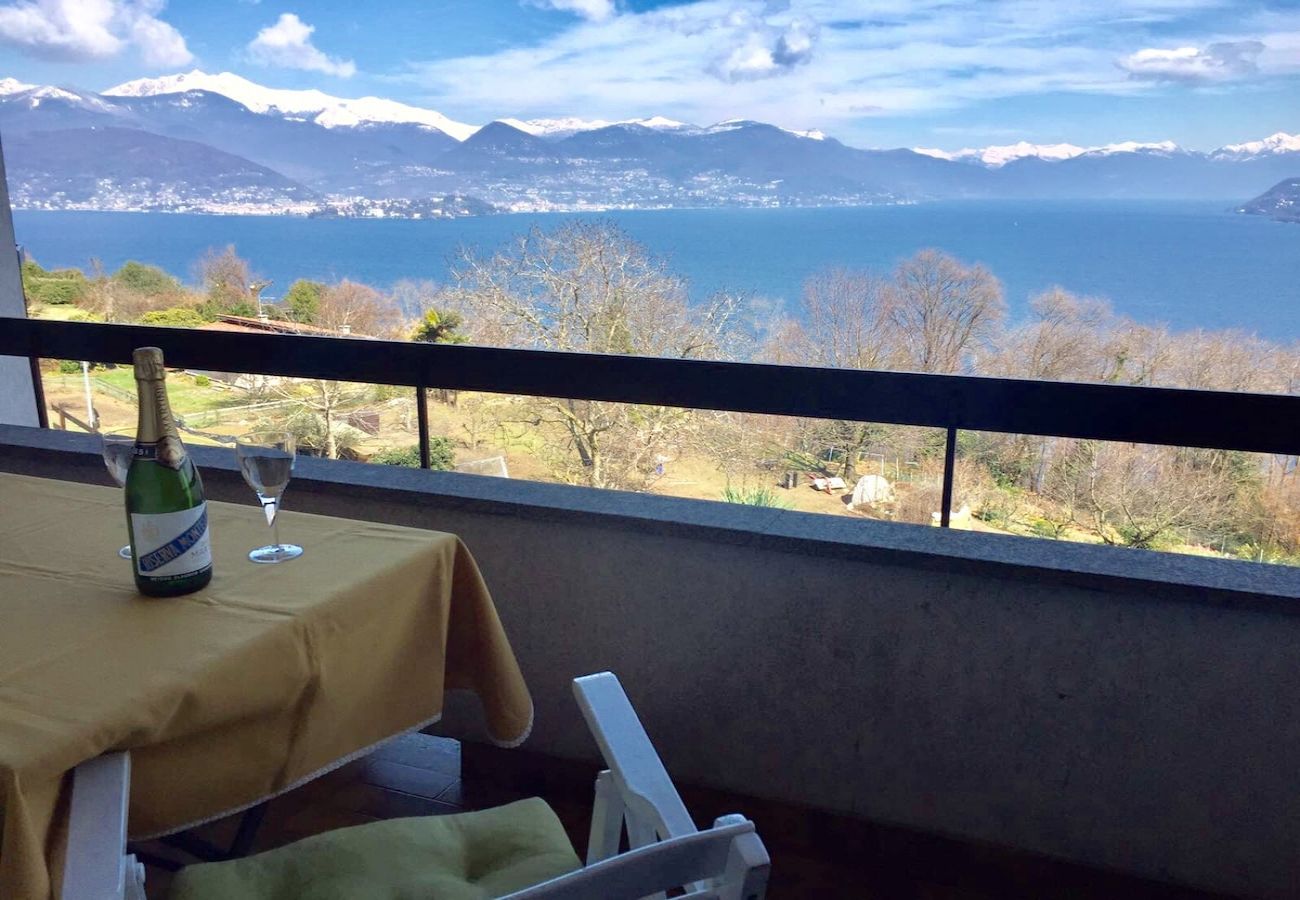 Appartamento a Stresa - Thommy apartment in Stresa with  lake view