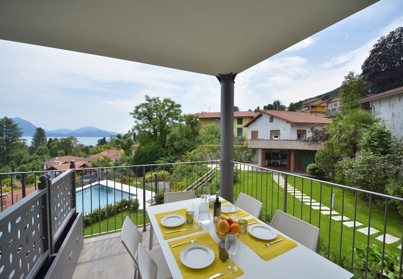 Appartamento a Baveno - The View-Wind:design apt. with terrace lake view