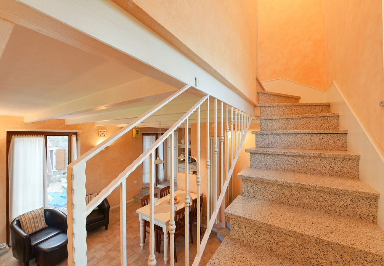 Casa a Baveno - Lulù stone house with view of the lake