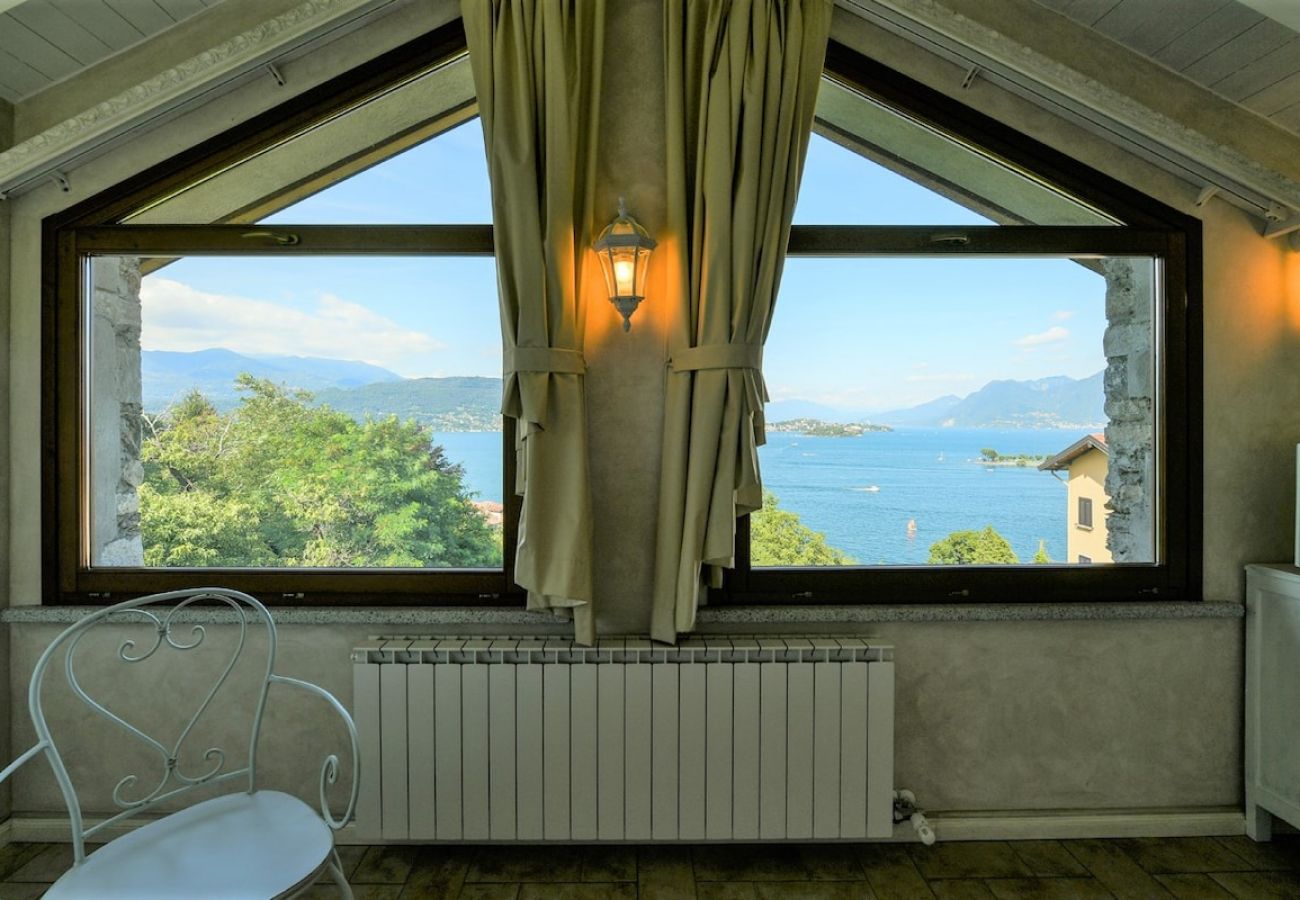 Casa a Baveno - Lulù stone house with view of the lake