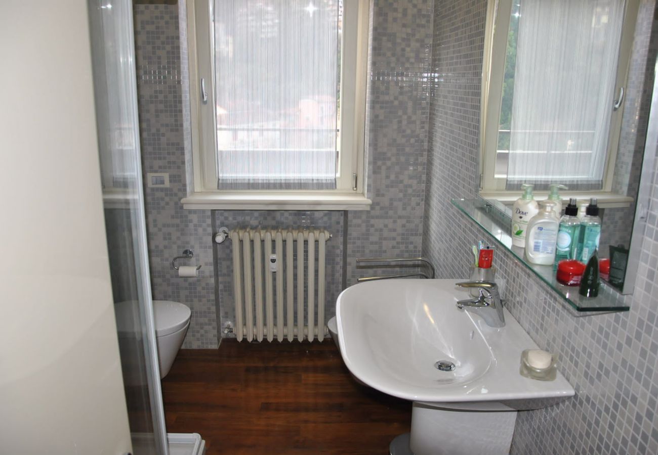 Appartamento a Stresa - Terrace Lake View apt. in Stresa with  lake view