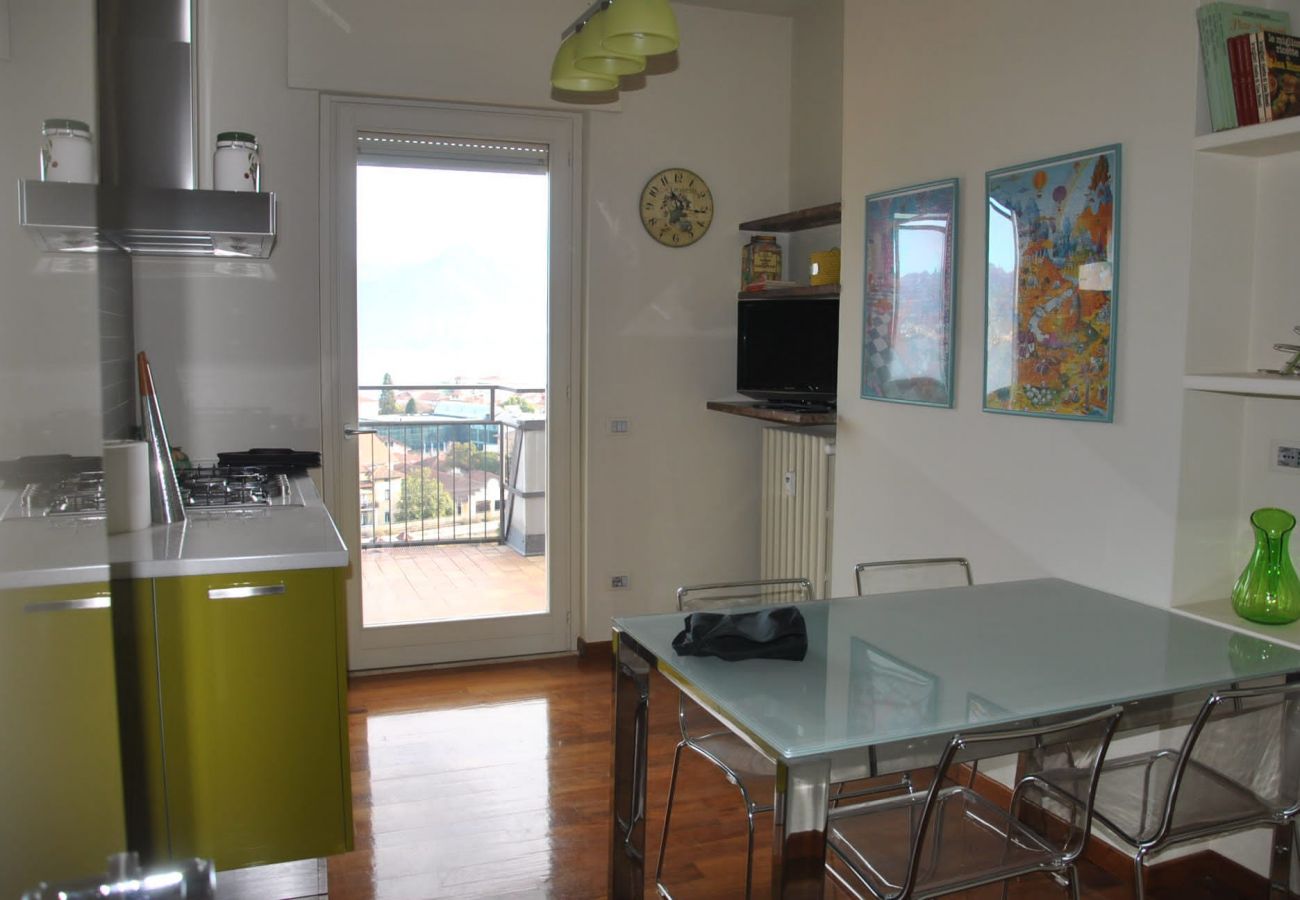 Appartamento a Stresa - Terrace Lake View apt. in Stresa with  lake view