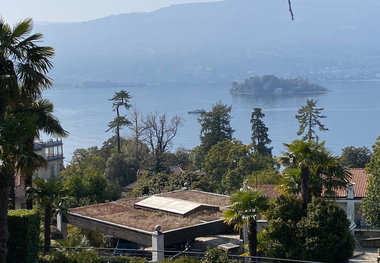 Appartamento a Verbania - Emma apartment with terrace lake view in Verbania