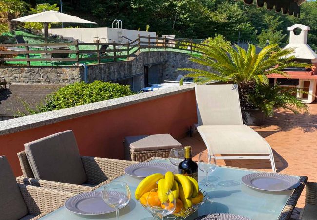 Appartamento a Meina - Penthouse Andrea apartment with private pool Appartamento a Meina - Penthouse Andrea apartment with private pool
